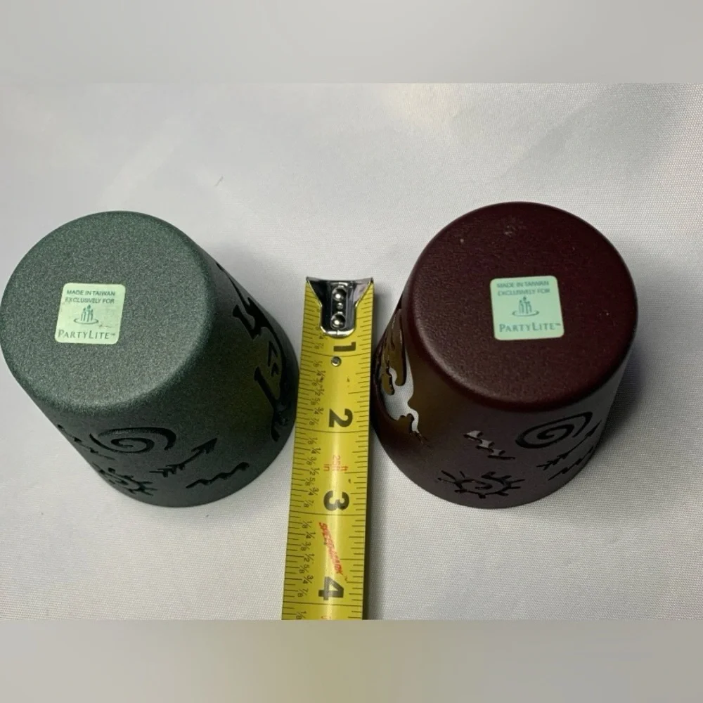 PartyLite Decorative Metal Candle Holders Green and Maroon (2) Kokopelli Gecko - Picture 4 of 7